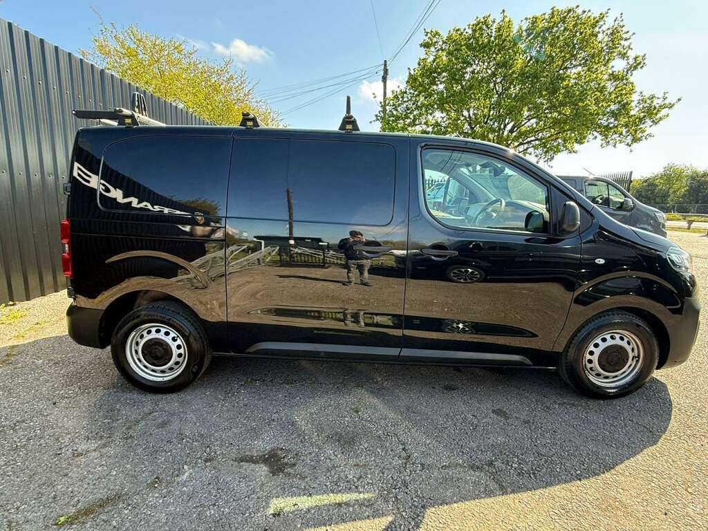 Vauxhall Vivaro 1.5 Prime F2900 L1h1 100 Blueinjection Ss DY23EZS Black #5