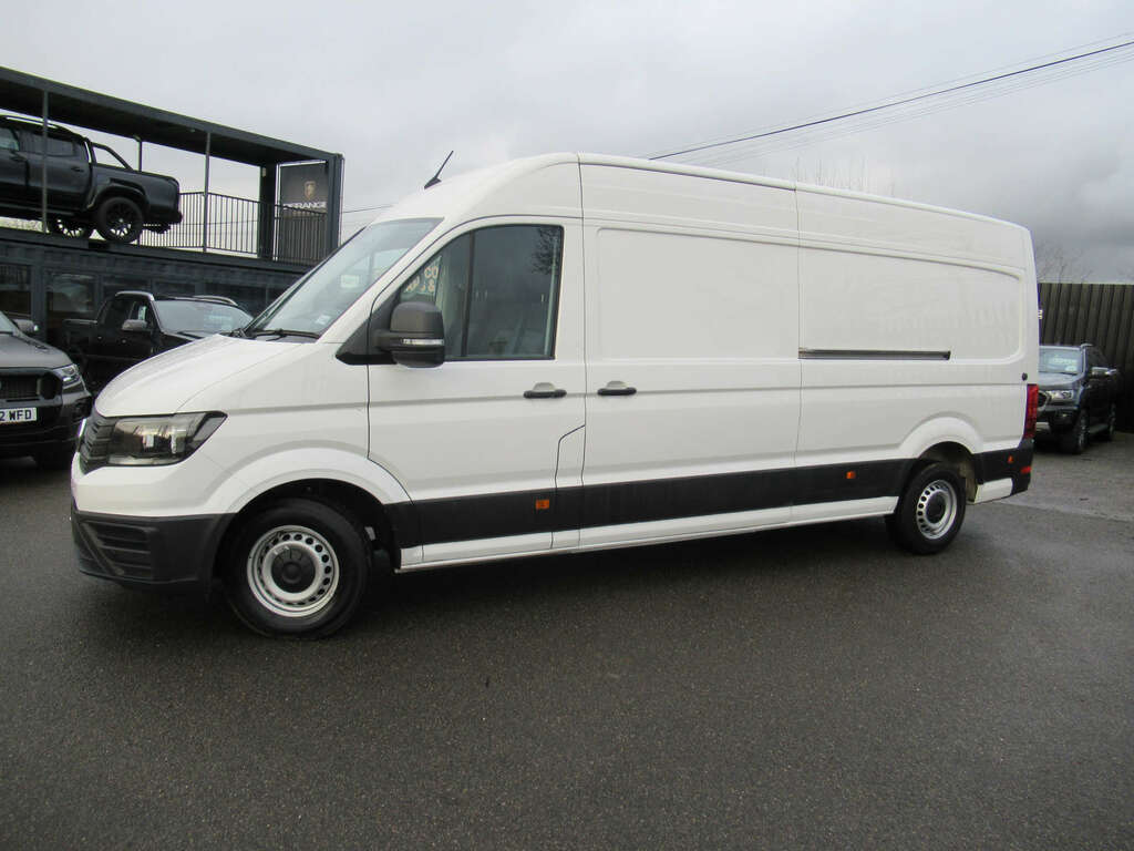 Volkswagen Crafter 2.0 Cr35 Commerce Tdi YG74UBY White #2