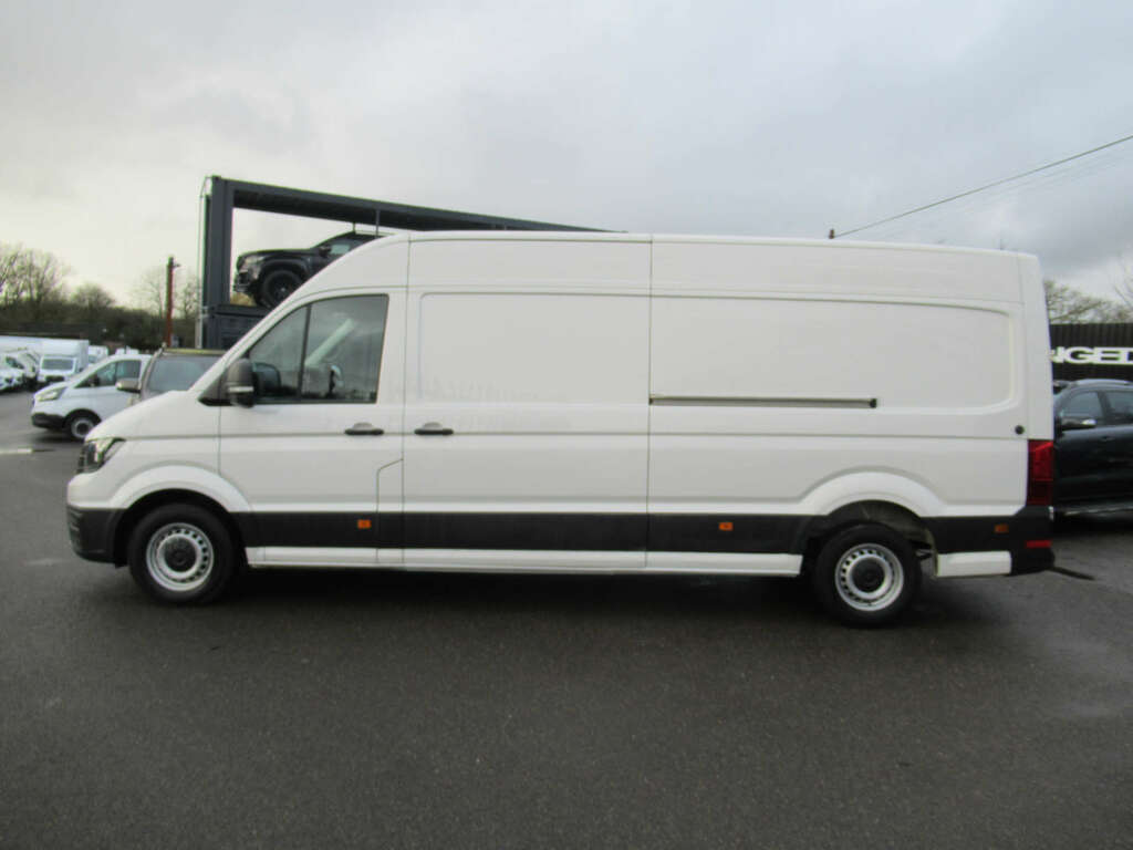 Volkswagen Crafter 2.0 Cr35 Commerce Tdi YG74UBY White #4