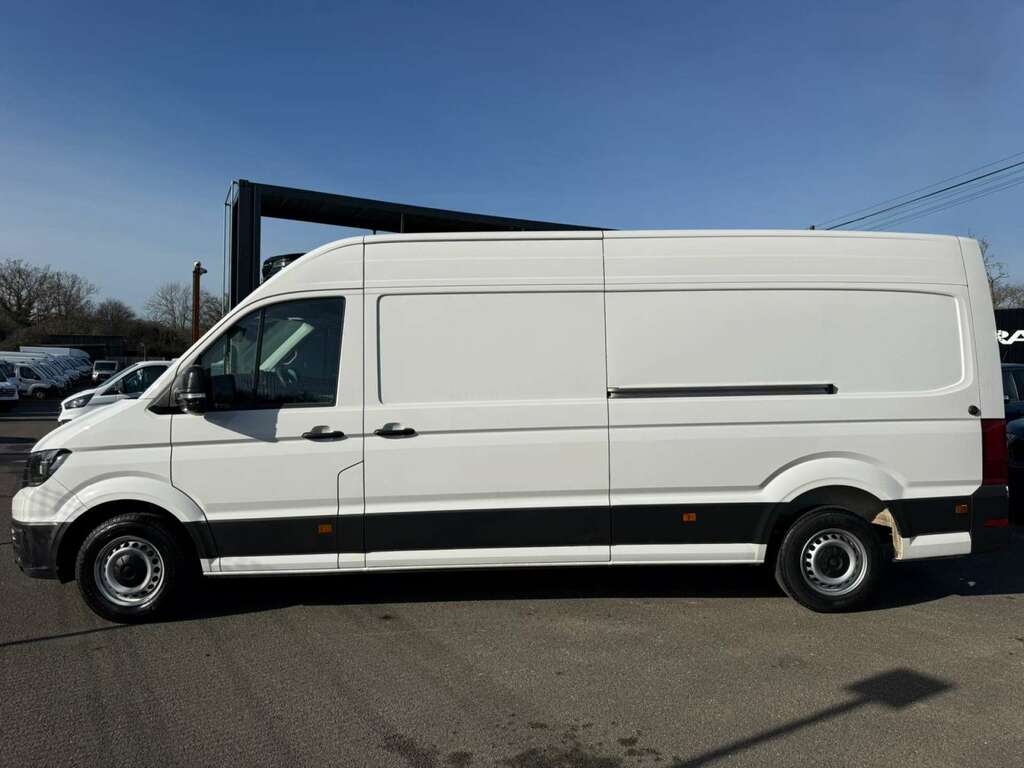 Volkswagen Crafter 2.0 Crafter Cr35 Commerce Tdi YG74UVM White #3