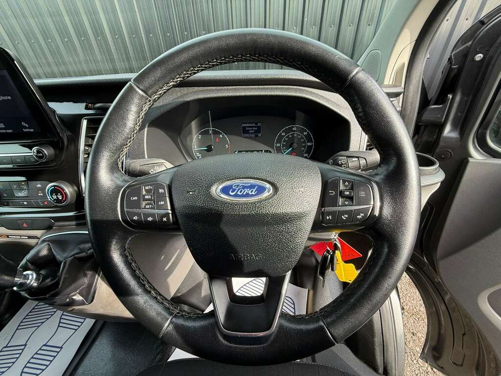 Ford Transit Custom 2.0 300 Limited Ecoblue BN22YKW Grey #4