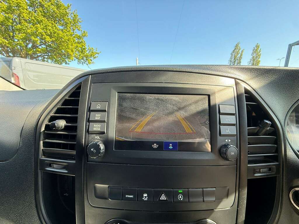 Mercedes-Benz Vito 2.0 Cdi 114 Progressive L2 Lwb 9G-tronic YJ21AVH White #2