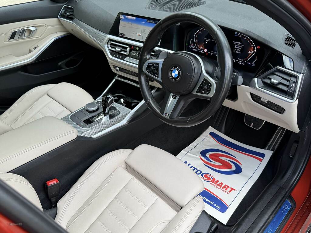 BMW 3 Series 320D Mht M Sport Step WV22WTW Orange #3