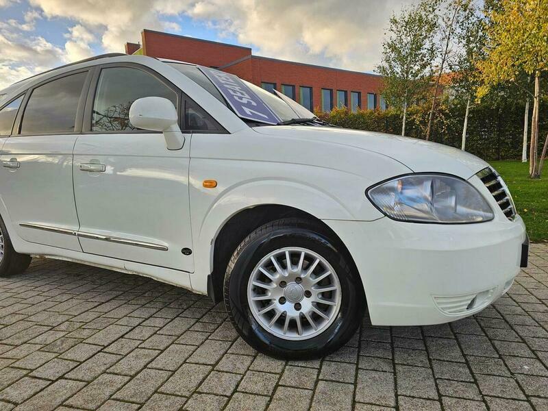 SsangYong Rodius 2.0 E-xdi Es T-tronic Euro 5 Grey #5