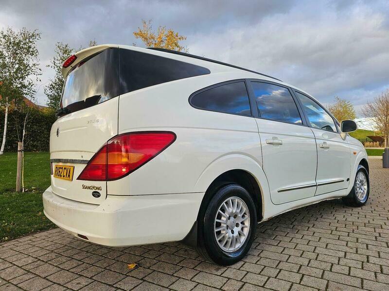 SsangYong Rodius 2.0 E-xdi Es T-tronic Euro 5 Grey #25