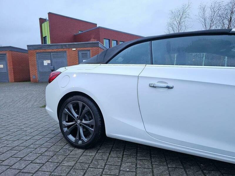 Vauxhall Cascada 2.0 Cdti Elite White #5