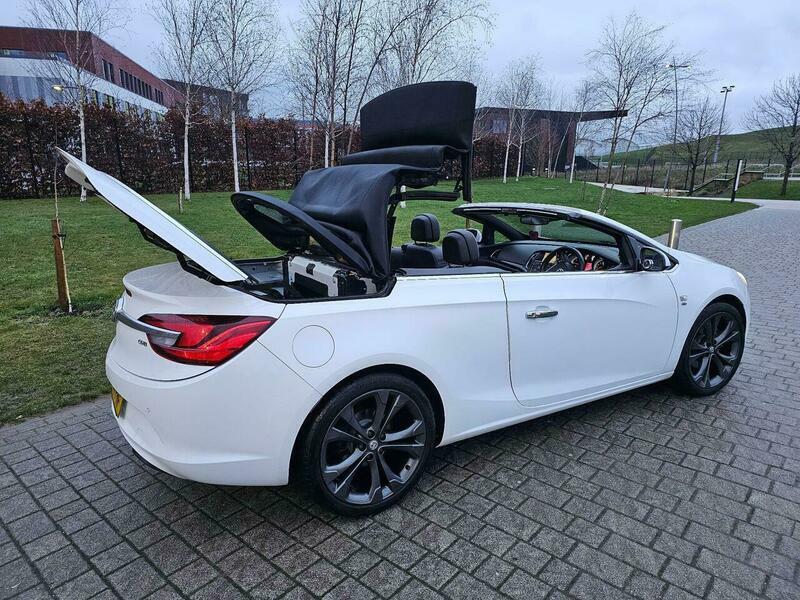 Vauxhall Cascada 2.0 Cdti Elite White #2
