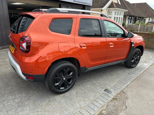 Dacia Duster 1.0 Tce Extreme Se Suv Euro 6 S LO22KJN Orange #3