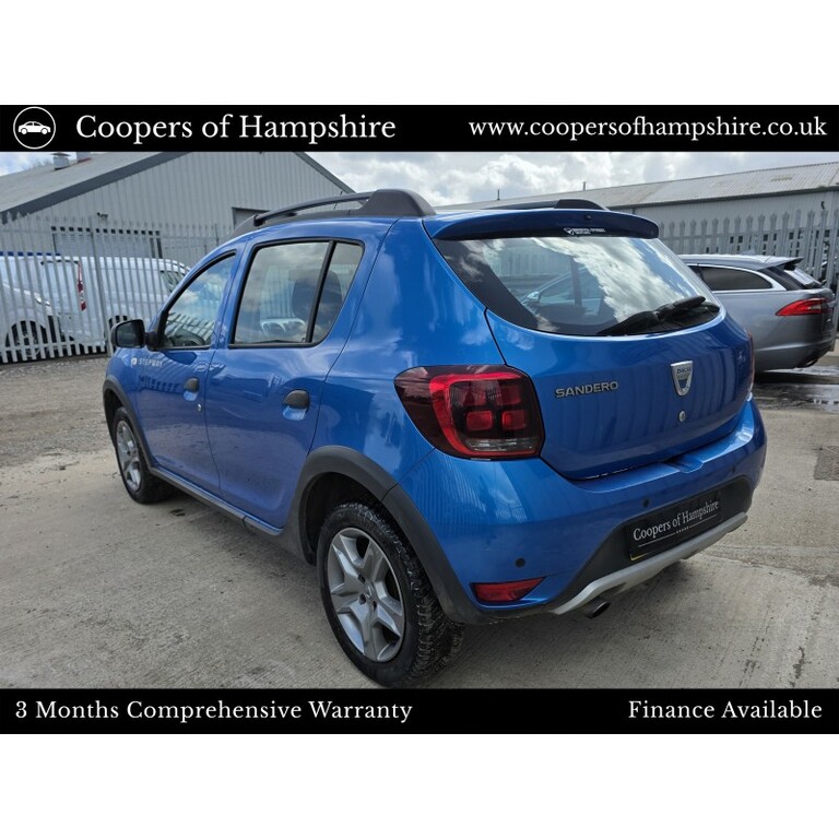 Dacia Sandero Stepway Petrol Blue #3