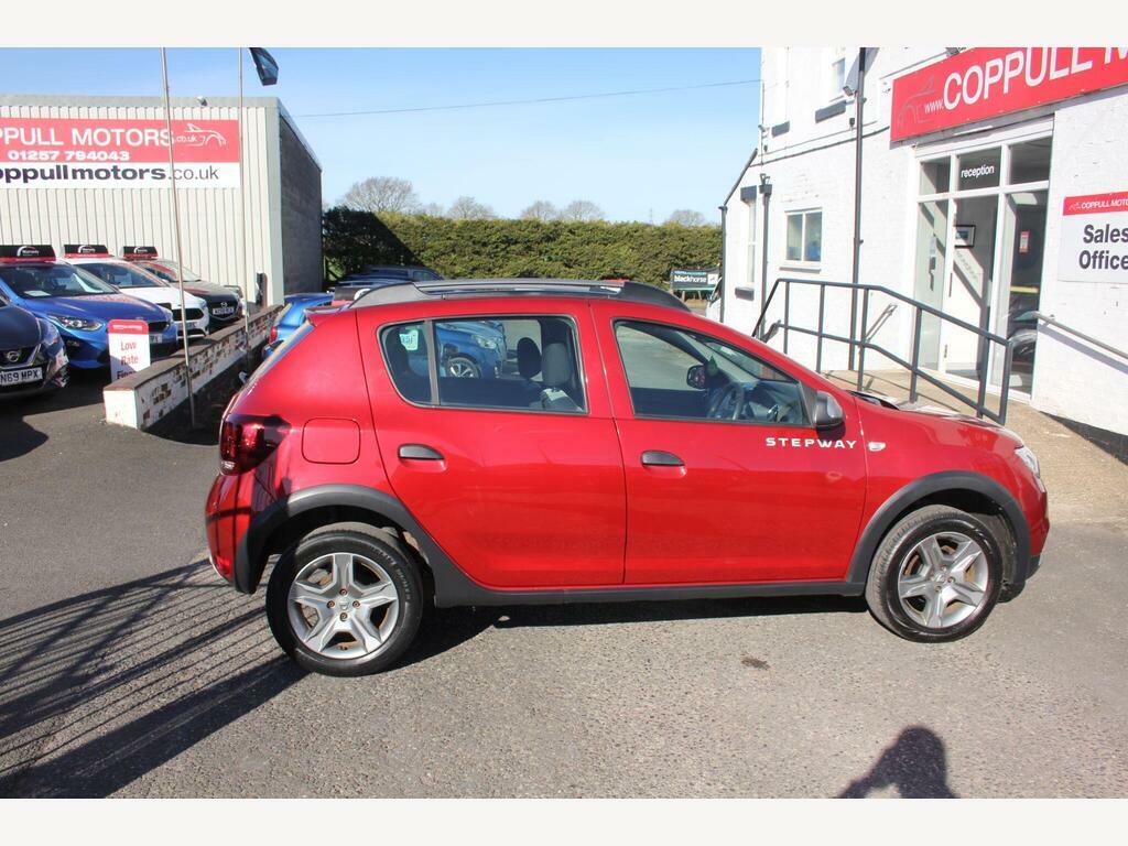 Dacia Sandero Stepway 1.0 Tce Essential Euro 6 S S Red #3