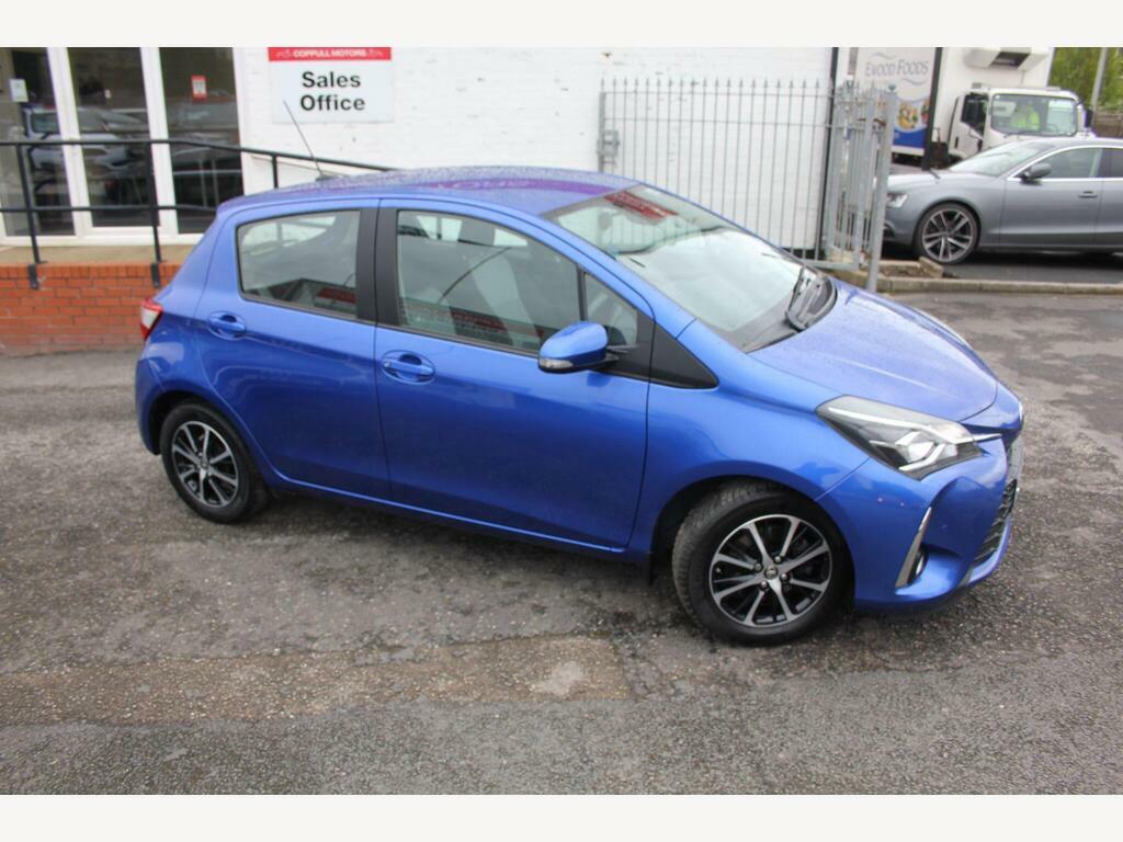 Toyota Yaris 1.5 Vvt-i Icon Tech Euro 6 Blue