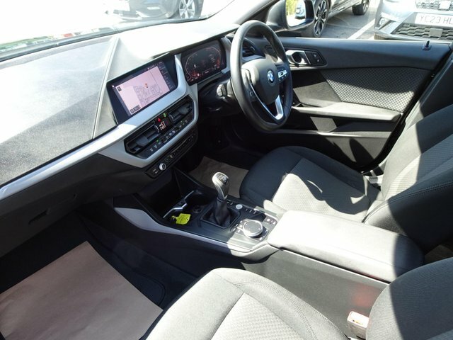 BMW 1 Series 1.5 116D Se Lcp Euro 6 S S HN22LGE Black #2
