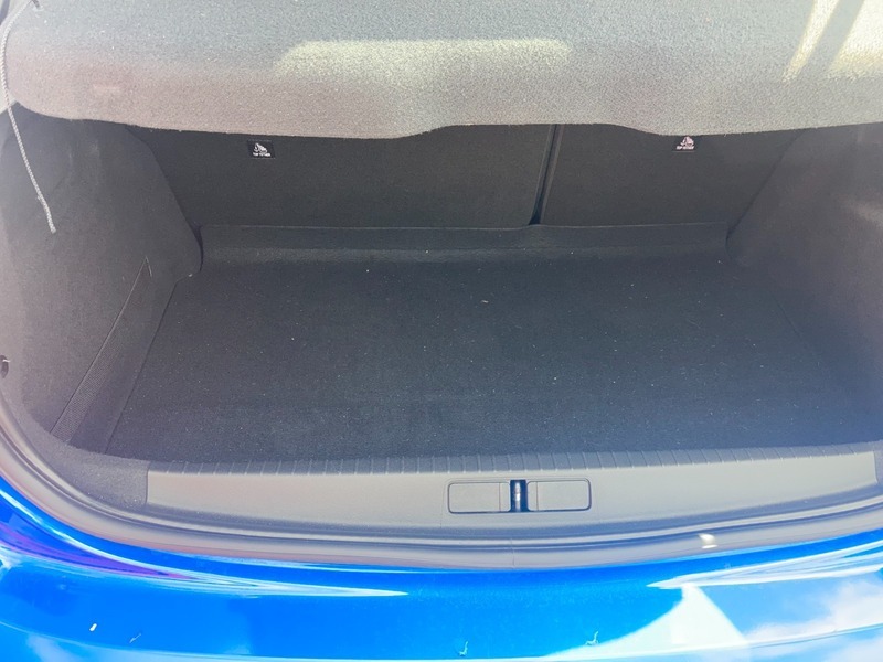Peugeot 208 1.2 Puretech Allure Premium BT72AZZ Blue #6