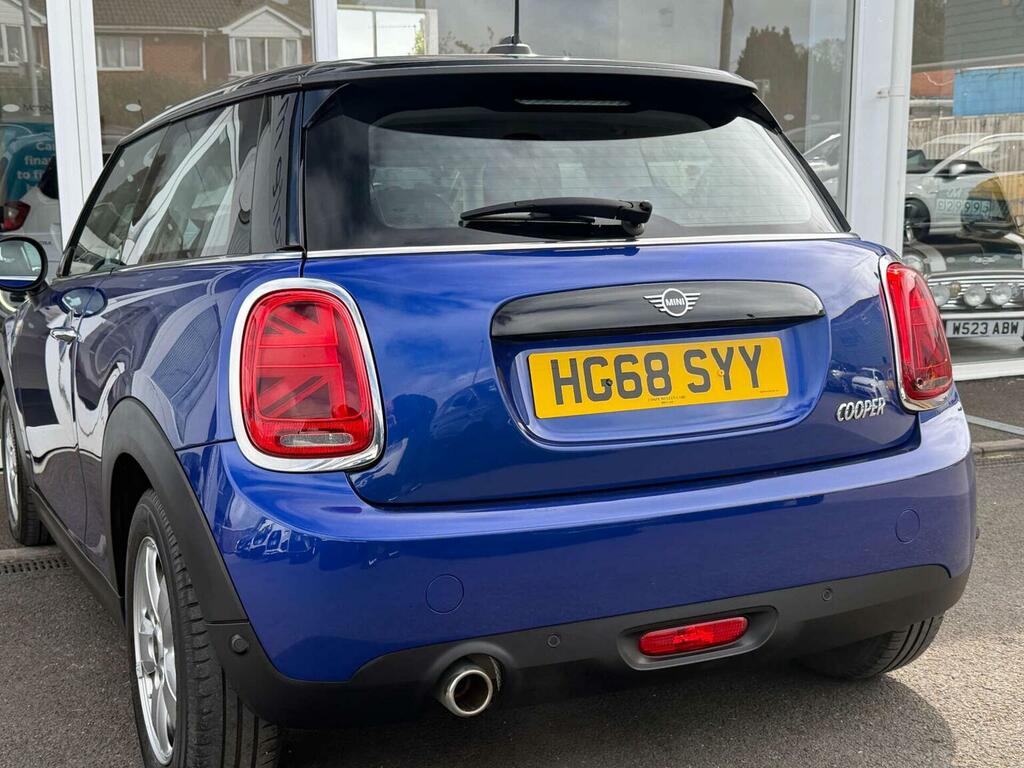 Mini Hatch Hatchback 1.5 Cooper Classic Steptronic Euro 6 S HG68SYY Blue #2
