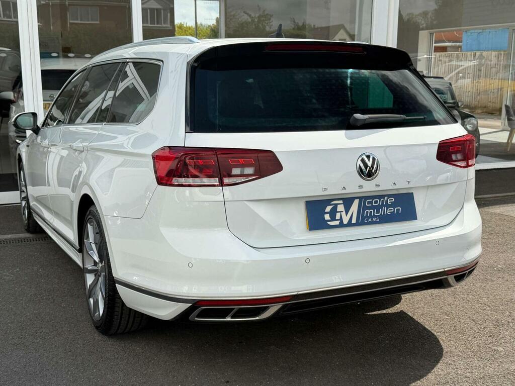 Volkswagen Passat Estate 2.0 Tdi Evo R-line Dsg Euro 6 Ss 20 GL20LLF White #2