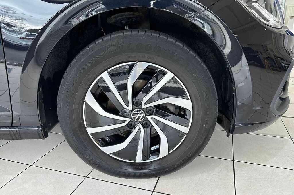 Volkswagen Polo 1.0 Tsi Life PF72AKG Black #5