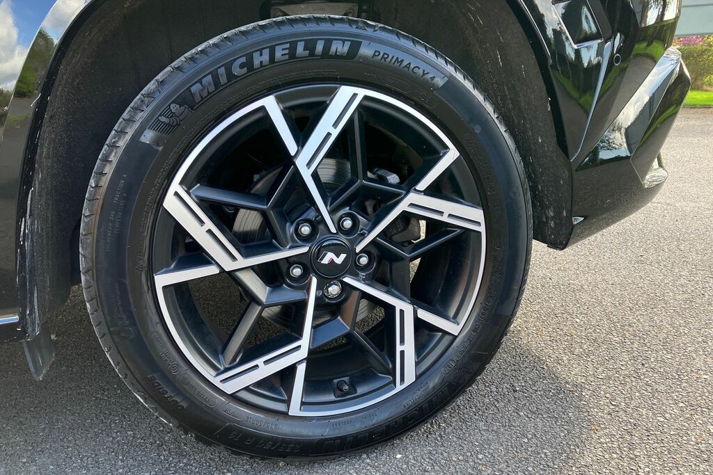 Hyundai Tucson N Line S EF25XXB Black #5