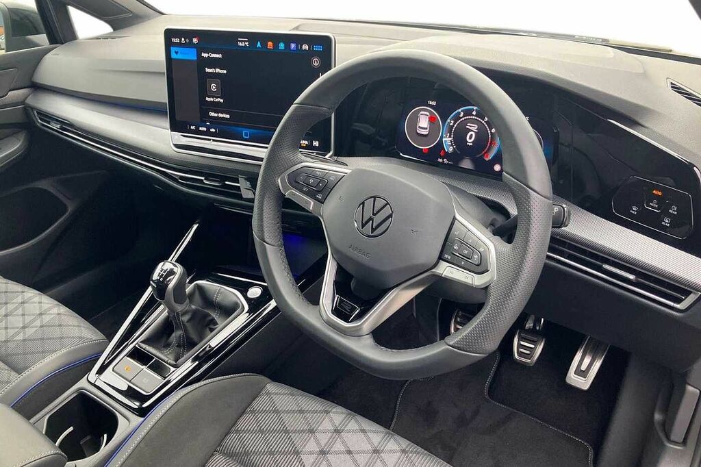 Volkswagen Golf 1.5 Tsi 150 R-line GF25ZVT Black #6