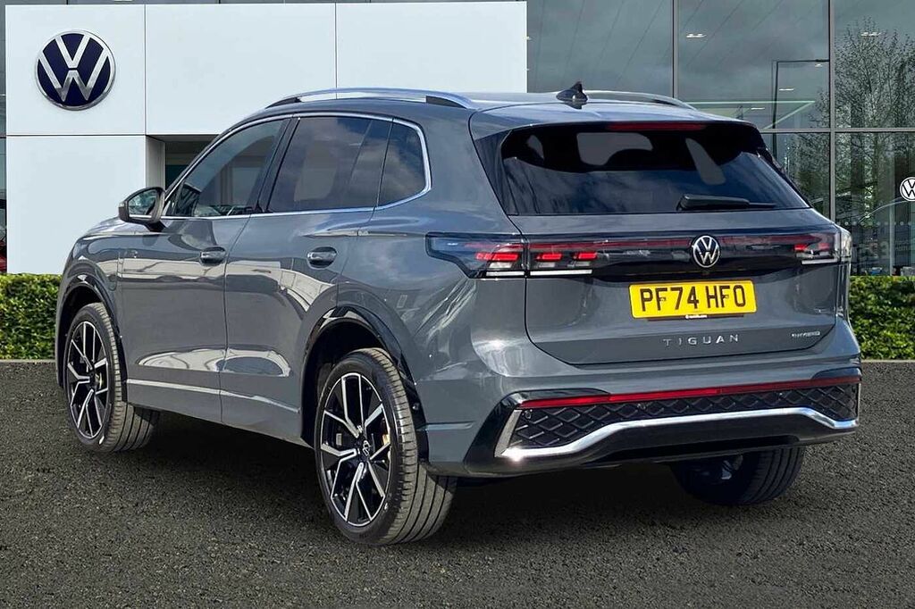 Volkswagen Tiguan 1.5 Tsi Ehybrid R-line Dsg PF74HFO Grey #3