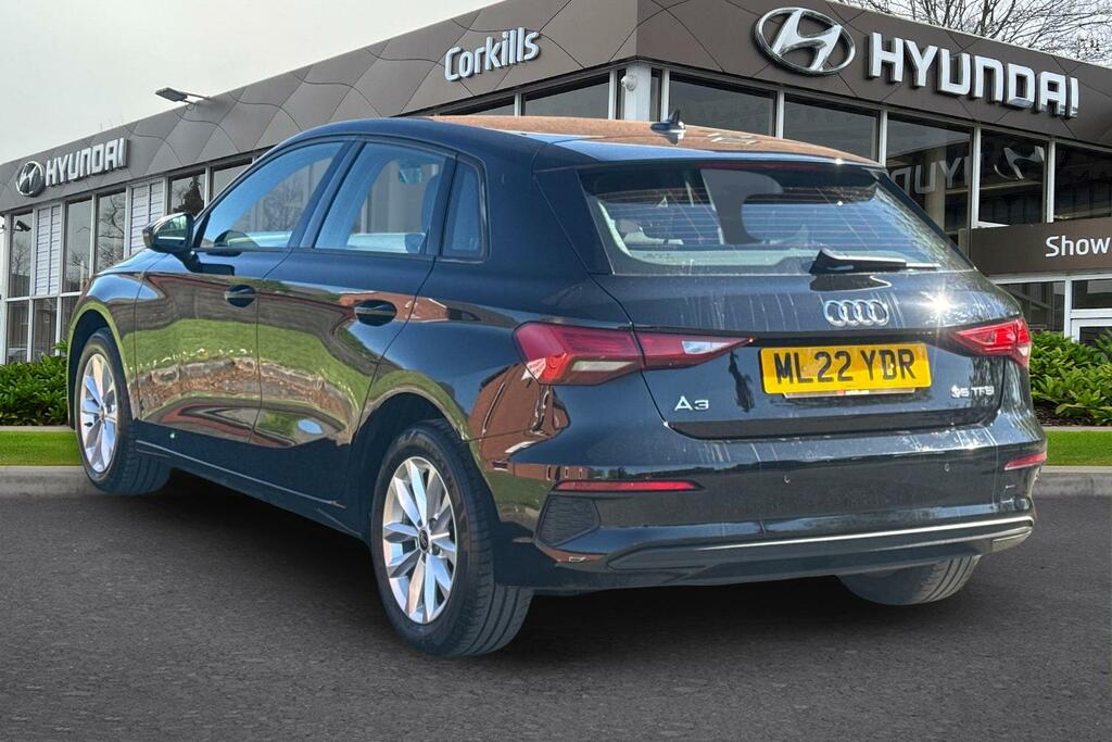 Audi A3 Sportback Tfsi Technik ML22YDR Black #3