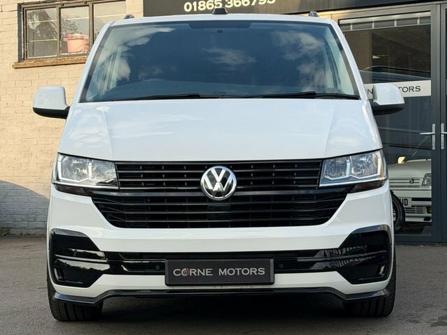Volkswagen Transporter T6.1 2.0 Tdi 150Ps GF24OCZ White #4