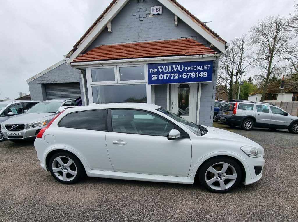 Volvo C30 R-design 2.0-145Bhp 5Speed Sp  #2