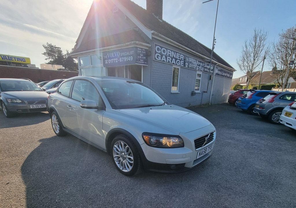 Volvo C30 Se 1.6-D-109 5 Speed Sports Coupe Na58 Tfe 