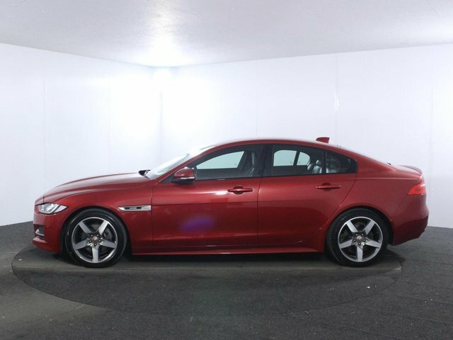 Jaguar XE 2.0D R-sport Saloon Euro 6 Ss KY17CWO Red #4