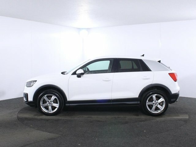 Audi Q2 1.5 Tfsi Cod 35 Sport Suv S Tronic Euro PX69YPA White #4