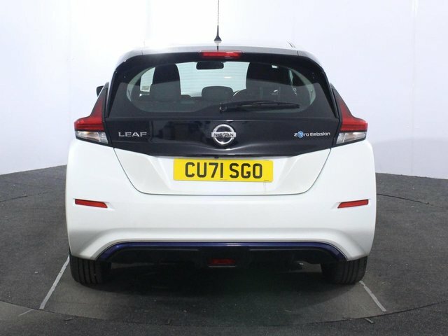 Nissan Leaf 40Kwh Acenta Hatchback 150 Ps CU71SGO White #6