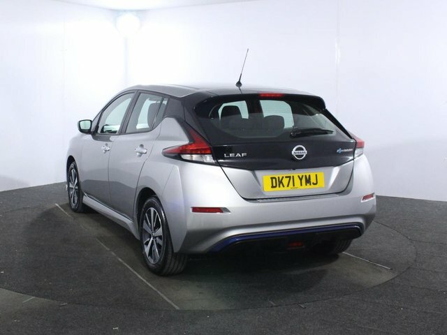 Nissan Leaf 40Kwh Acenta Hatchback 150 Ps DK71YMJ Silver #5