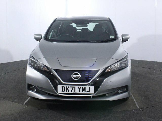 Nissan Leaf 40Kwh Acenta Hatchback 150 Ps DK71YMJ Silver #2