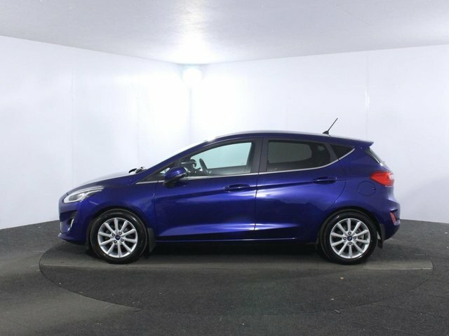 Ford Fiesta 1.0T Ecoboost Titanium Hatchback OE67WDT Blue #4