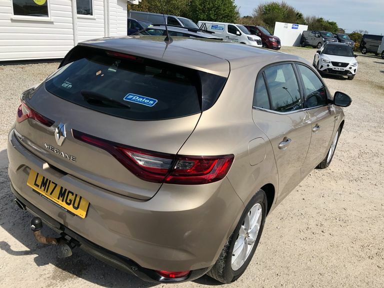 Renault Megane 1.5 Dci Dynamique Nav Beige #4
