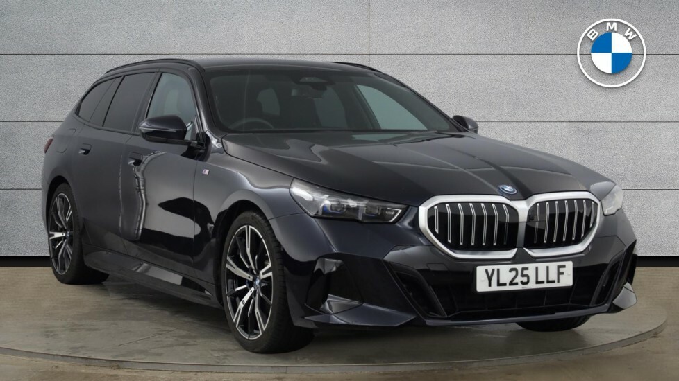 BMW 5 Series 530E M Sport Touring Black