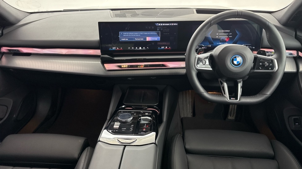 BMW 5 Series 530E M Sport Touring YL25LLF Black #4