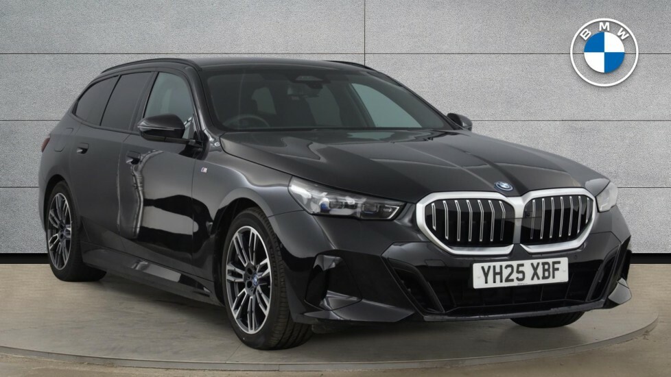 BMW 5 Series 530E M Sport Touring Black