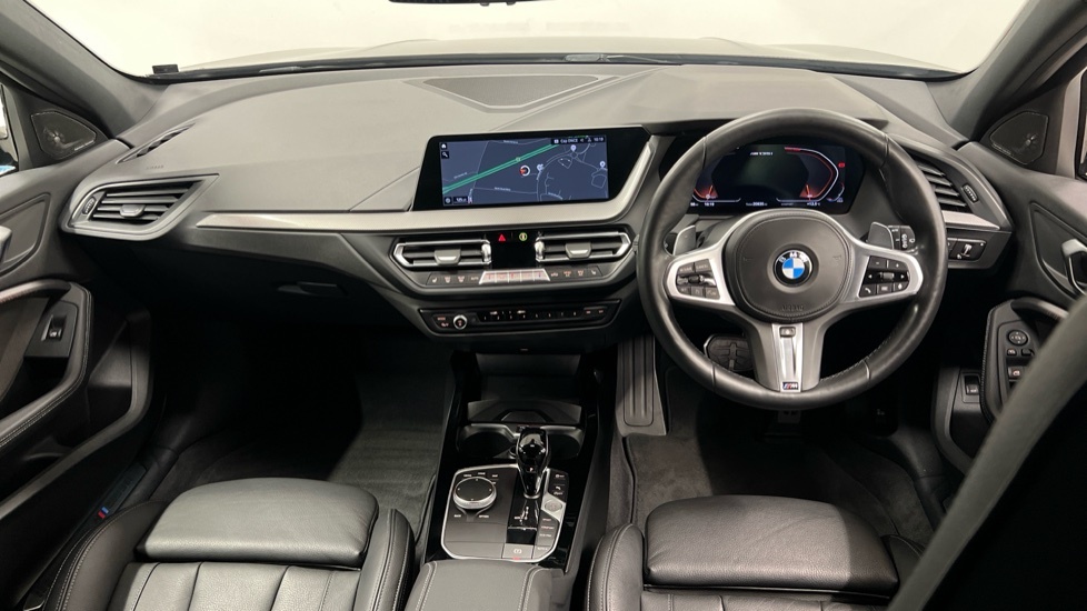 BMW 1 Series M135i Xdrive YH72DOU Black #4