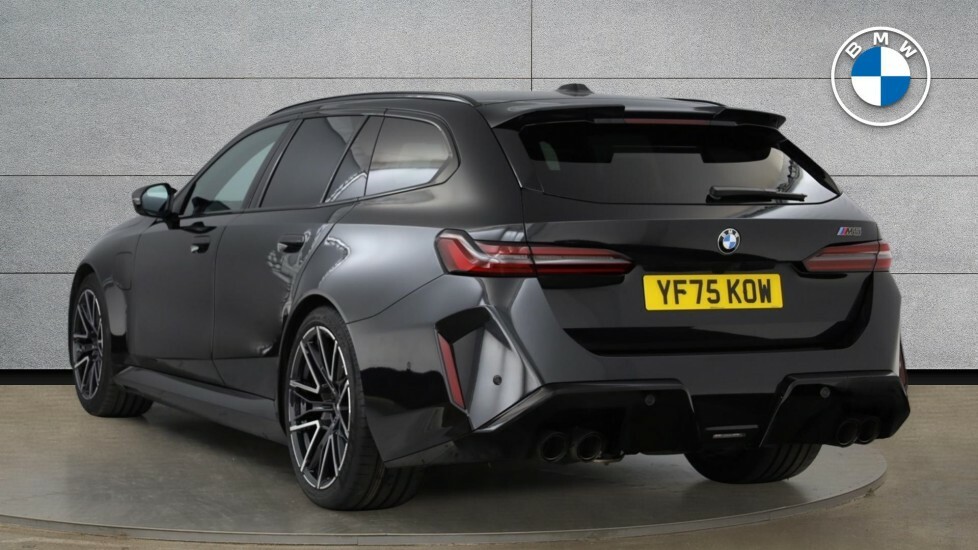 BMW M5 M5 Touring YF75KOW Black #2