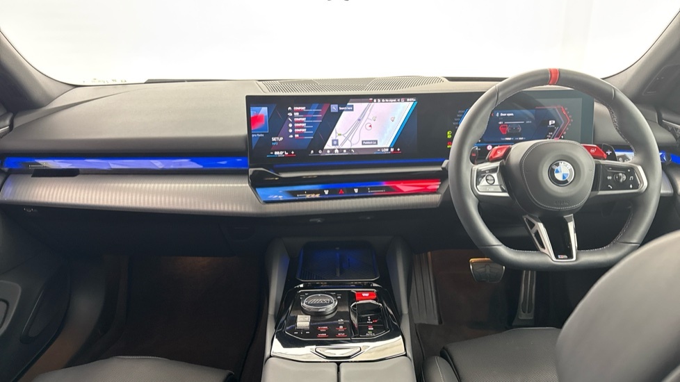 BMW M5 M5 Touring YF75KOW Black #4