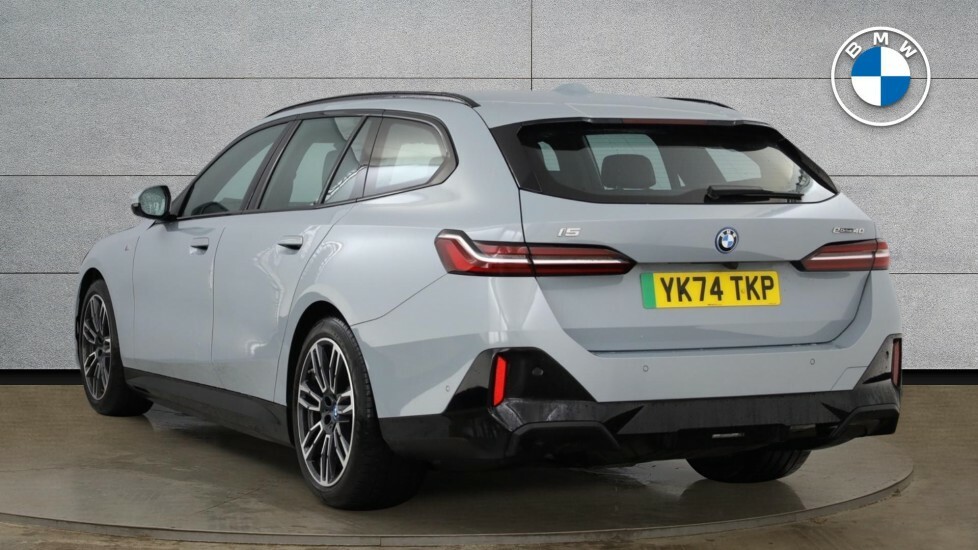 BMW i5 I5 Edrive40 M Sport Touring YK74TKP Grey #2