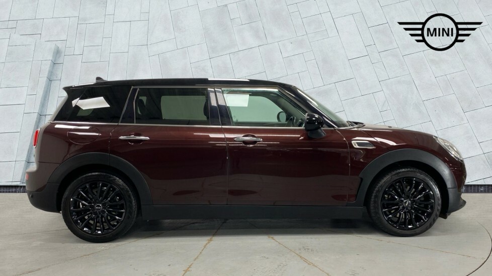 Mini Clubman Clubman Cooper Classic Red #3