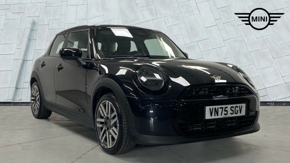 Mini Hatch Cooper C Black