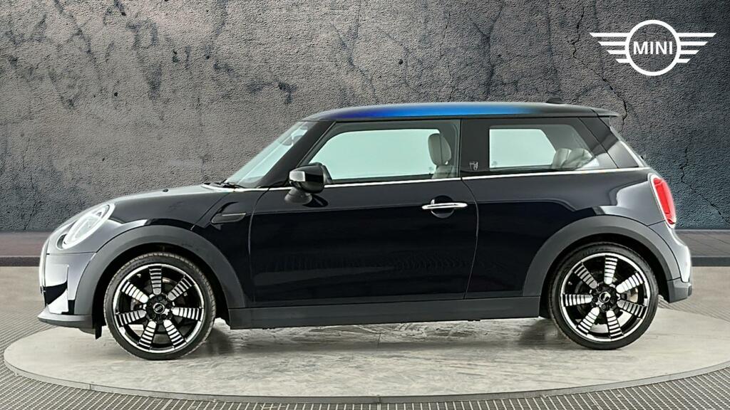 Mini Hatch 3-Door Hatch Cooper Exclusive Black #3