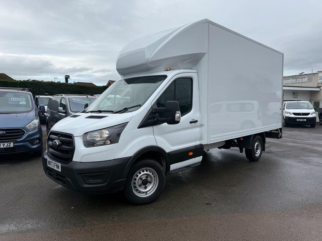 Ford Transit Custom 2.0 350 Ecoblue Leader Luton Rwd White