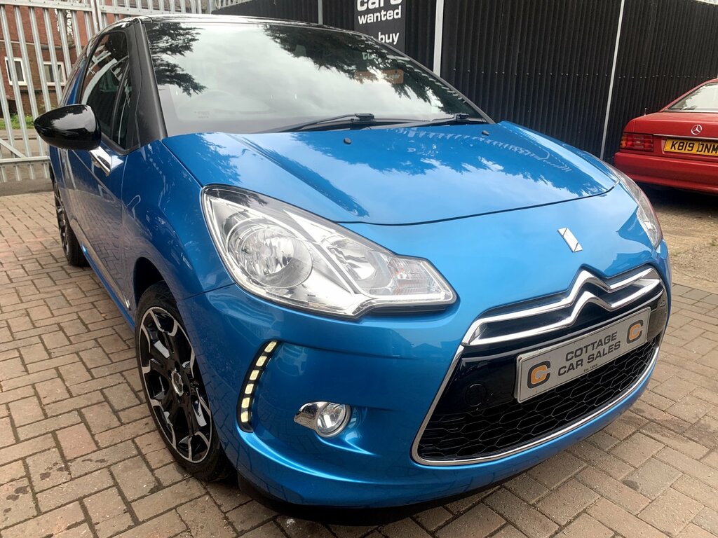 DS DS 3 1.2 Puretech Dstyle Hatchback Eu Blue