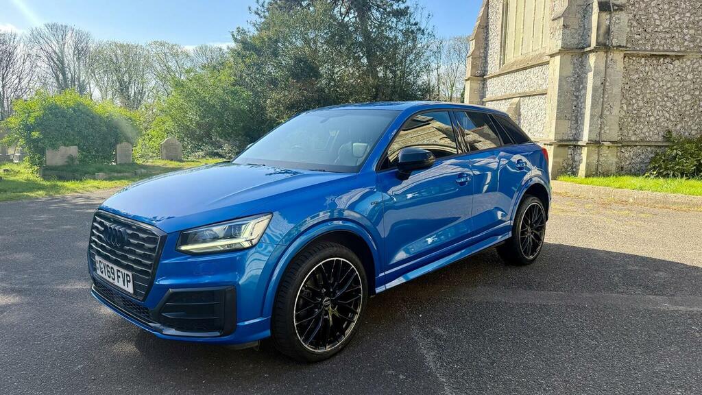 Audi Q2 Suv 1.6 Tdi 30 Black Edition Euro 6 Ss 201 GY69FVP Blue #2