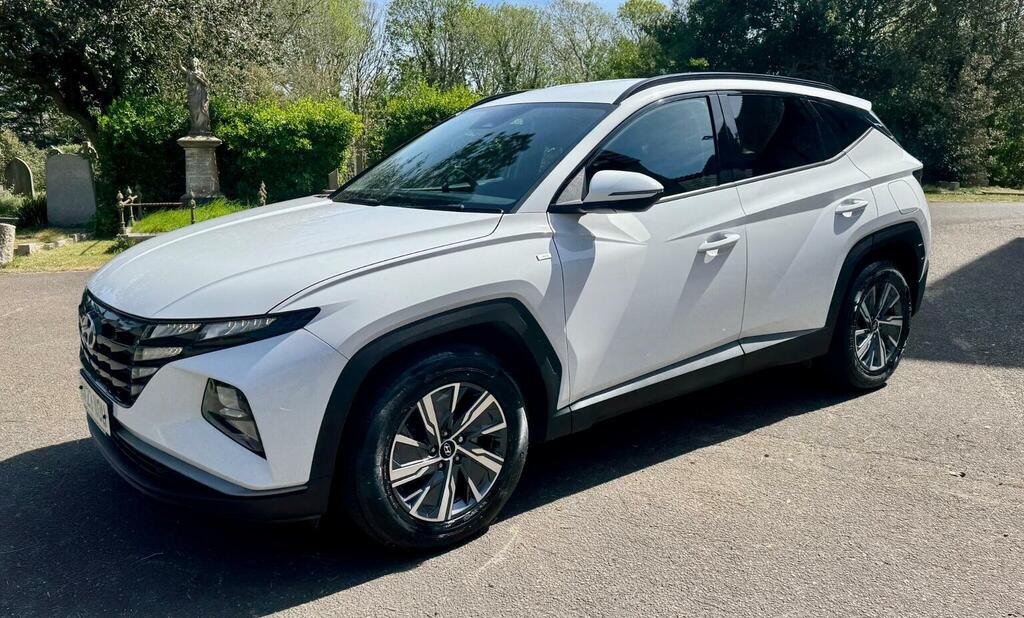 Hyundai Tucson Suv 1.6 T-gdi Mhev Se Connect Dct Euro 6 Ss HV23NOU White #2