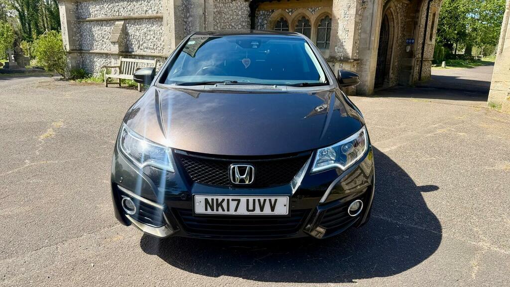 Honda Civic Hatchback 1.8 I-vtec Se Plus Navi Euro 6 Brown
