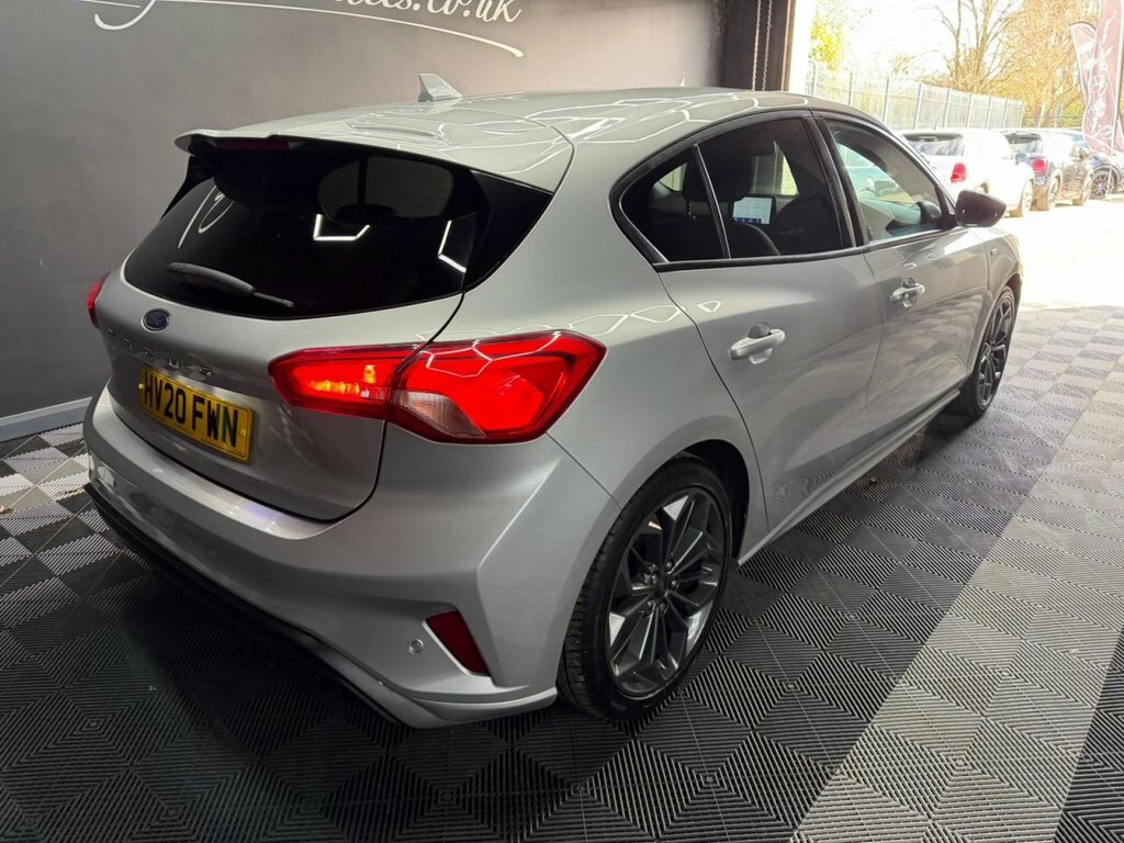 Ford Focus 1.0T Ecoboost St-line X Hatchback Manua HV20FWN Silver #4